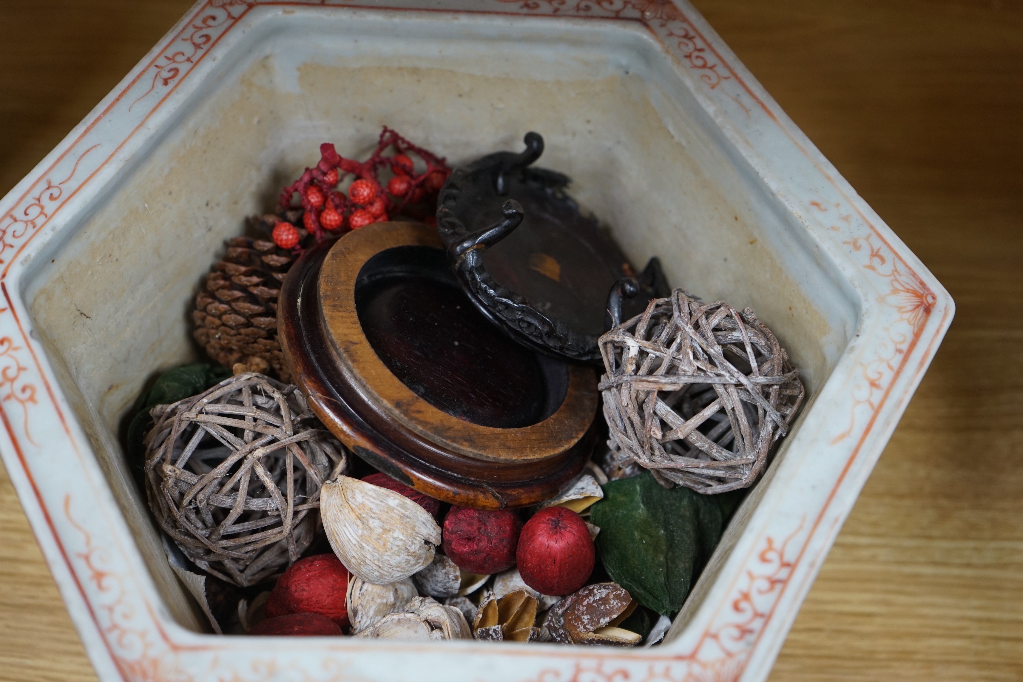 A 19th century Chinese famille rose planter, a jar and cover, two bowls and a crackle ware censer and wood cover, plater 16 cms high